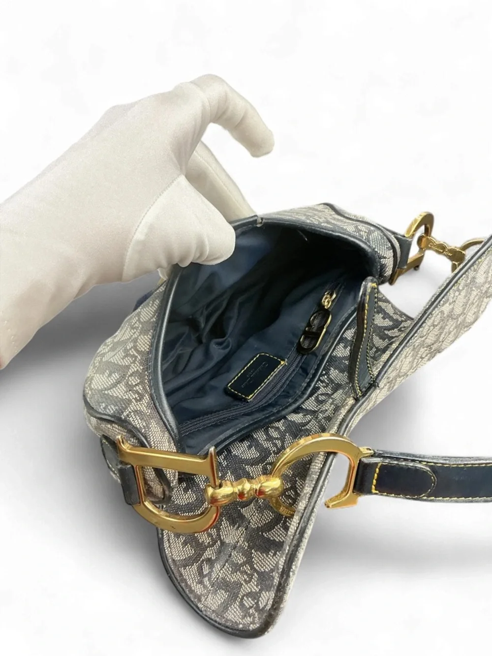 Dior Beige & Gray Monogram Saddle Shoulder Bag with Gold Hardware - Picture 4 of 8